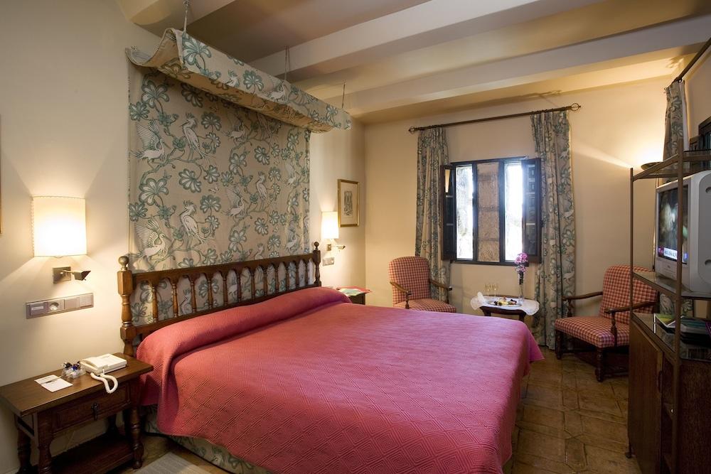Parador De Jarandilla De La Vera Zewnętrze zdjęcie