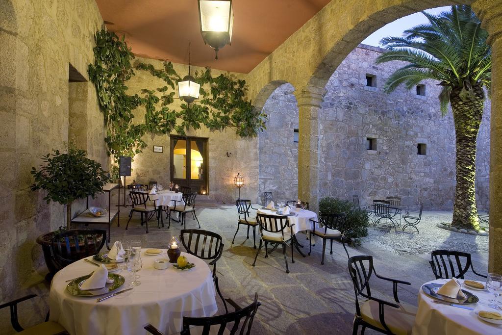 Parador De Jarandilla De La Vera Zewnętrze zdjęcie
