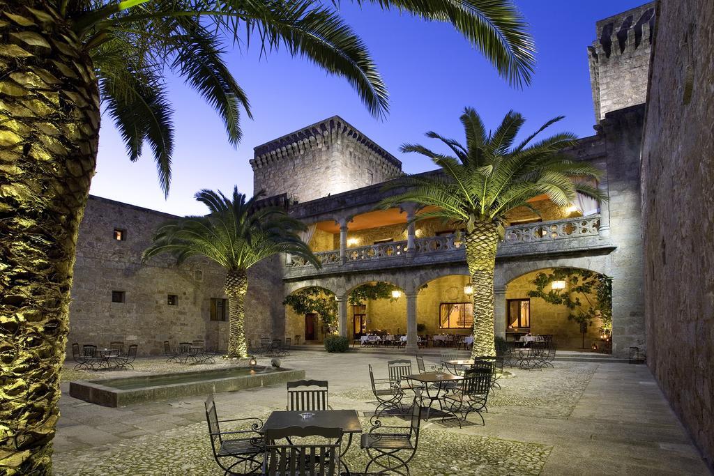 Parador De Jarandilla De La Vera Zewnętrze zdjęcie