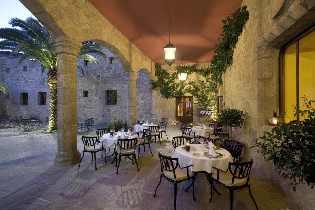Parador De Jarandilla De La Vera Zewnętrze zdjęcie