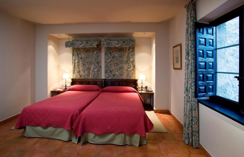 Parador De Jarandilla De La Vera Zewnętrze zdjęcie